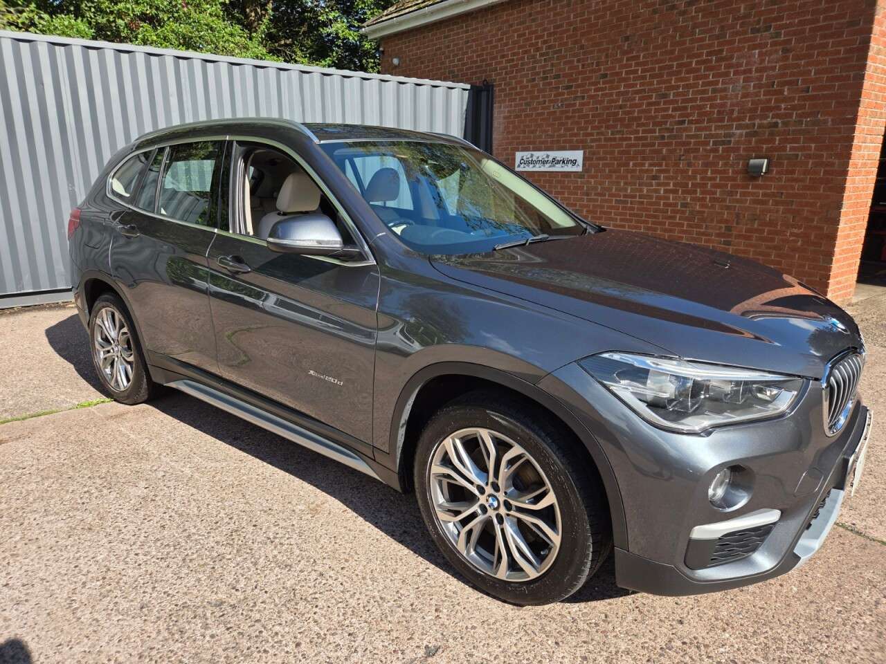 A 2016 BMW X1 2.0 20d xLine SUV 5dr Diesel Manual xDrive Euro 6 (s/s) (190 ps) HEATED LTR A 2016 BMW X1 2.0 20d xLine SUV 5dr Diesel Manual xDrive Euro 6 (s/s) (190 ps) HEATED LTR