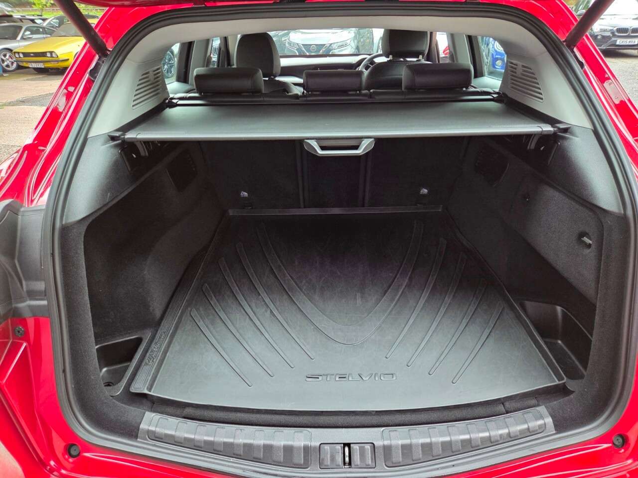 2018 ALFA ROMEO STELVIO 2018 ALFA ROMEO STELVIO