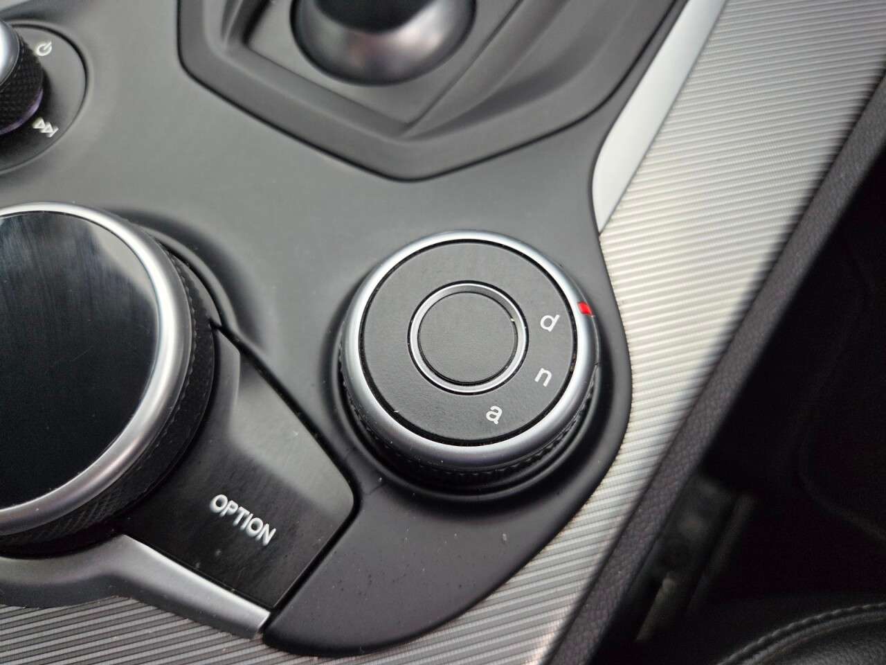 2018 ALFA ROMEO STELVIO 2018 ALFA ROMEO STELVIO