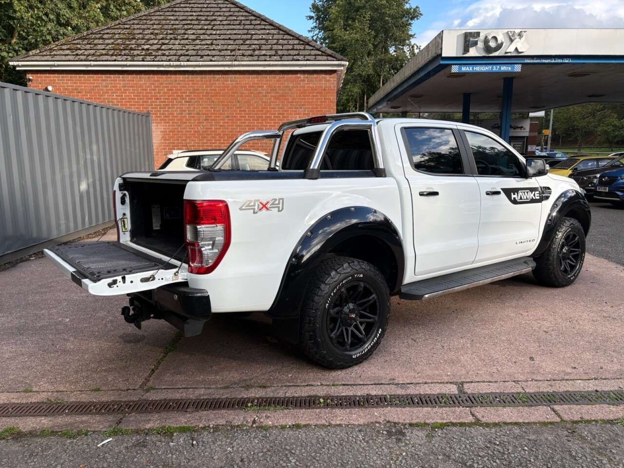 A 2016 FORD RANGER 3.2 TDCi Limited 1 Pickup Double Cab 4dr Diesel Auto 4WD Euro 6 (200 ps) SA A 2016 FORD RANGER 3.2 TDCi Limited 1 Pickup Double Cab 4dr Diesel Auto 4WD Euro 6 (200 ps) SA