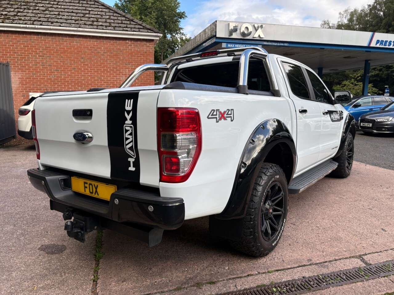 A 2016 FORD RANGER 3.2 TDCi Limited 1 Pickup Double Cab 4dr Diesel Auto 4WD Euro 6 (200 ps) SA A 2016 FORD RANGER 3.2 TDCi Limited 1 Pickup Double Cab 4dr Diesel Auto 4WD Euro 6 (200 ps) SA