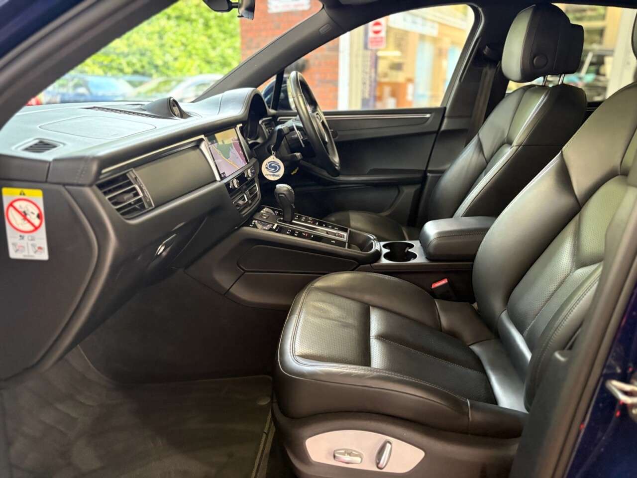 2022 PORSCHE MACAN 2022 PORSCHE MACAN