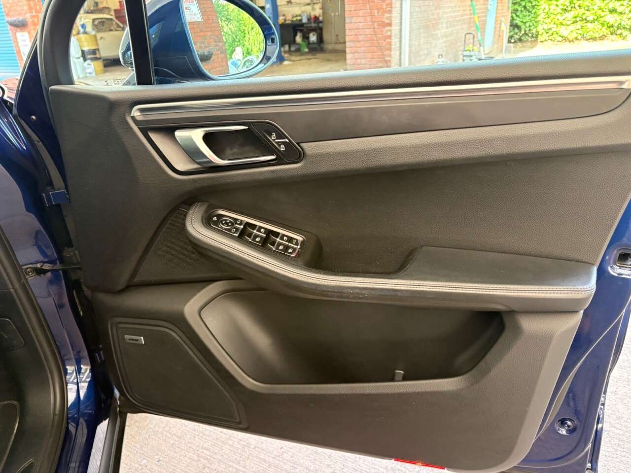 2022 PORSCHE MACAN 2022 PORSCHE MACAN