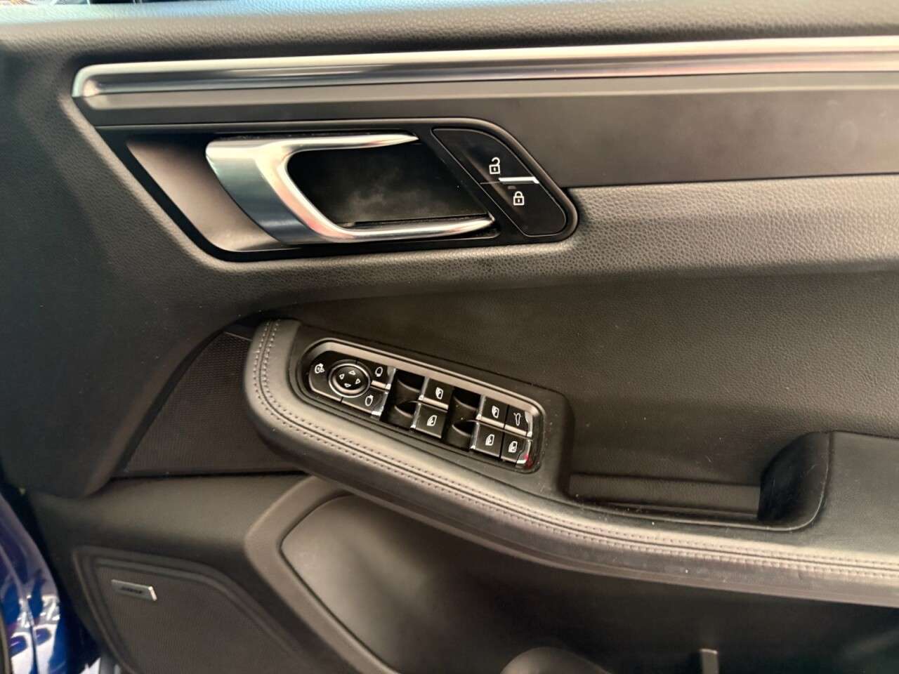 2022 PORSCHE MACAN 2022 PORSCHE MACAN