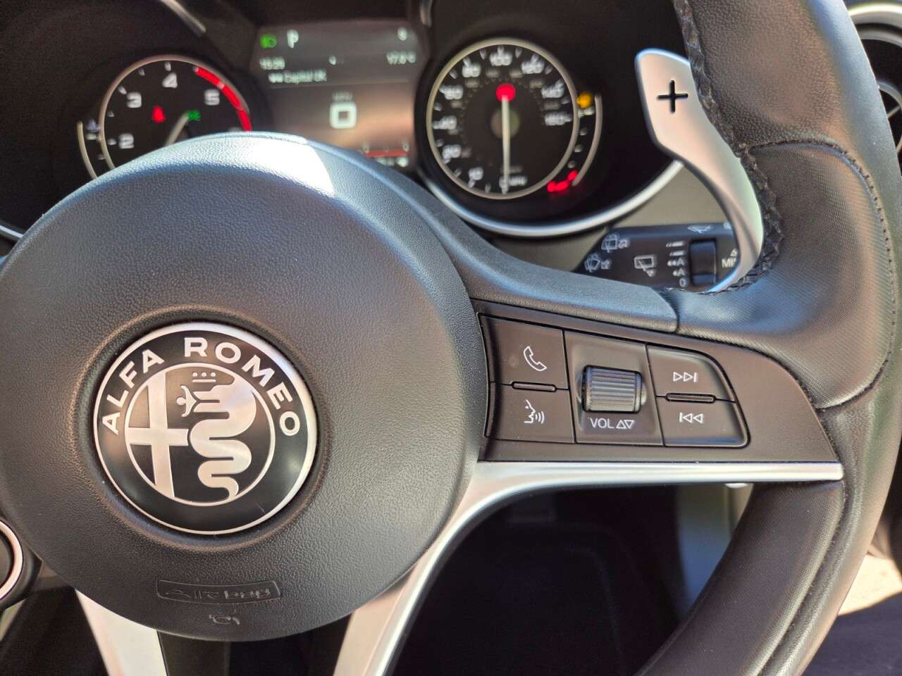 2019 ALFA ROMEO STELVIO 2019 ALFA ROMEO STELVIO