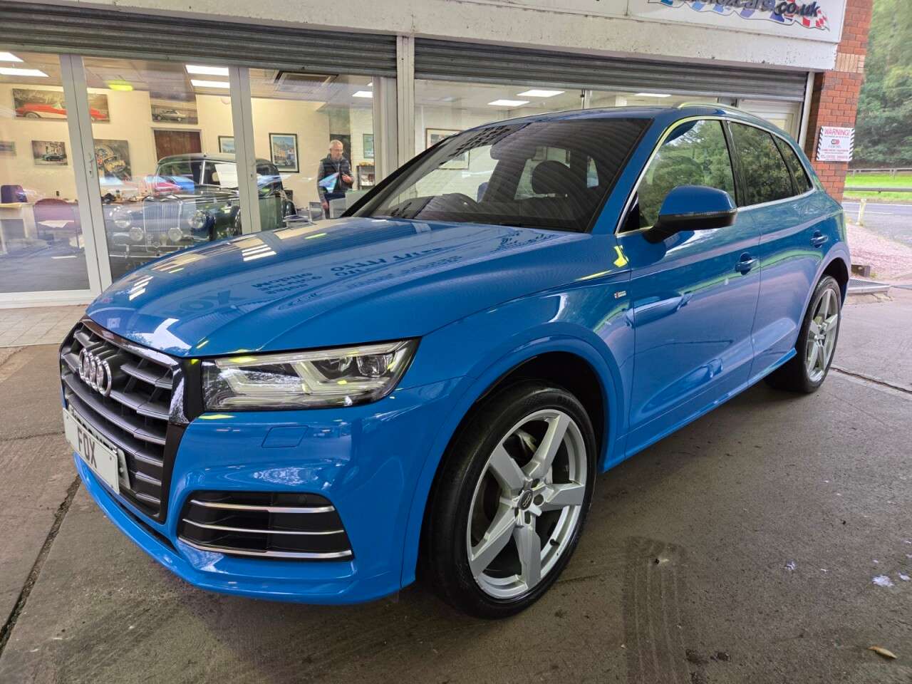 A 2020 AUDI Q5 2.0 TFSIe 55 S line Competition SUV 5dr Petrol Plug-in Hybrid S Tronic quat A 2020 AUDI Q5 2.0 TFSIe 55 S line Competition SUV 5dr Petrol Plug-in Hybrid S Tronic quat