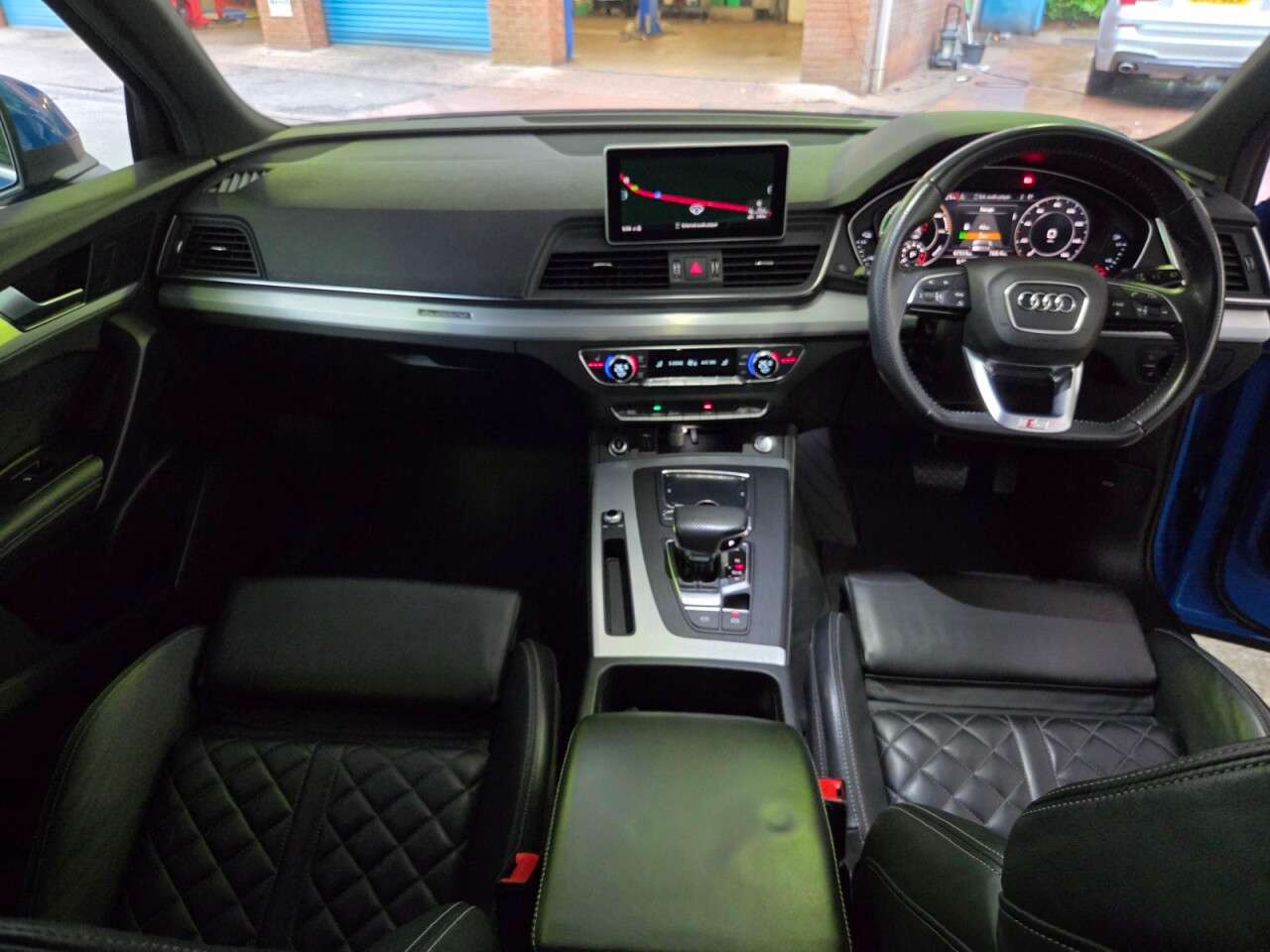 A 2020 AUDI Q5 2.0 TFSIe 55 S line Competition SUV 5dr Petrol Plug-in Hybrid S Tronic quat A 2020 AUDI Q5 2.0 TFSIe 55 S line Competition SUV 5dr Petrol Plug-in Hybrid S Tronic quat