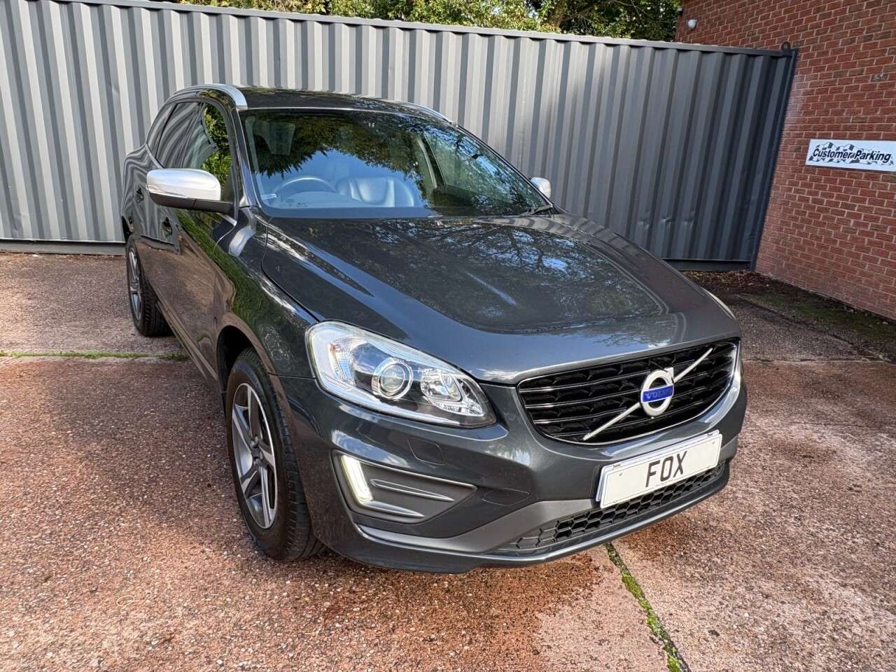 2016 VOLVO XC60 2016 VOLVO XC60