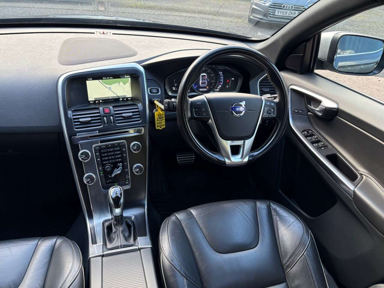 2016 VOLVO XC60 2016 VOLVO XC60