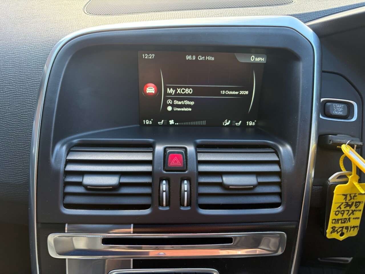2016 VOLVO XC60 2016 VOLVO XC60