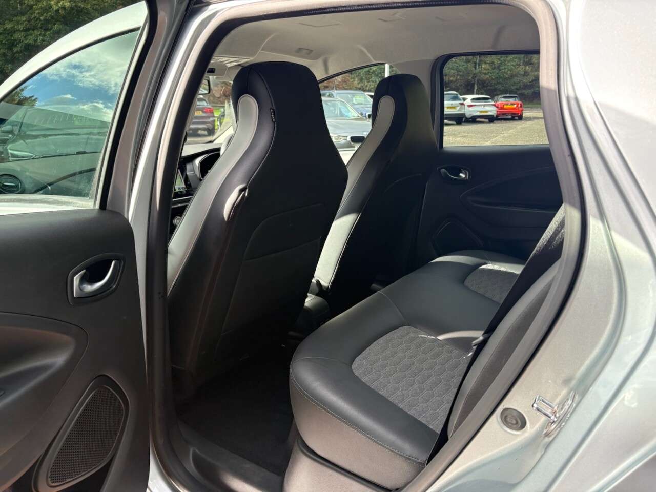 2021 RENAULT ZOE 2021 RENAULT ZOE