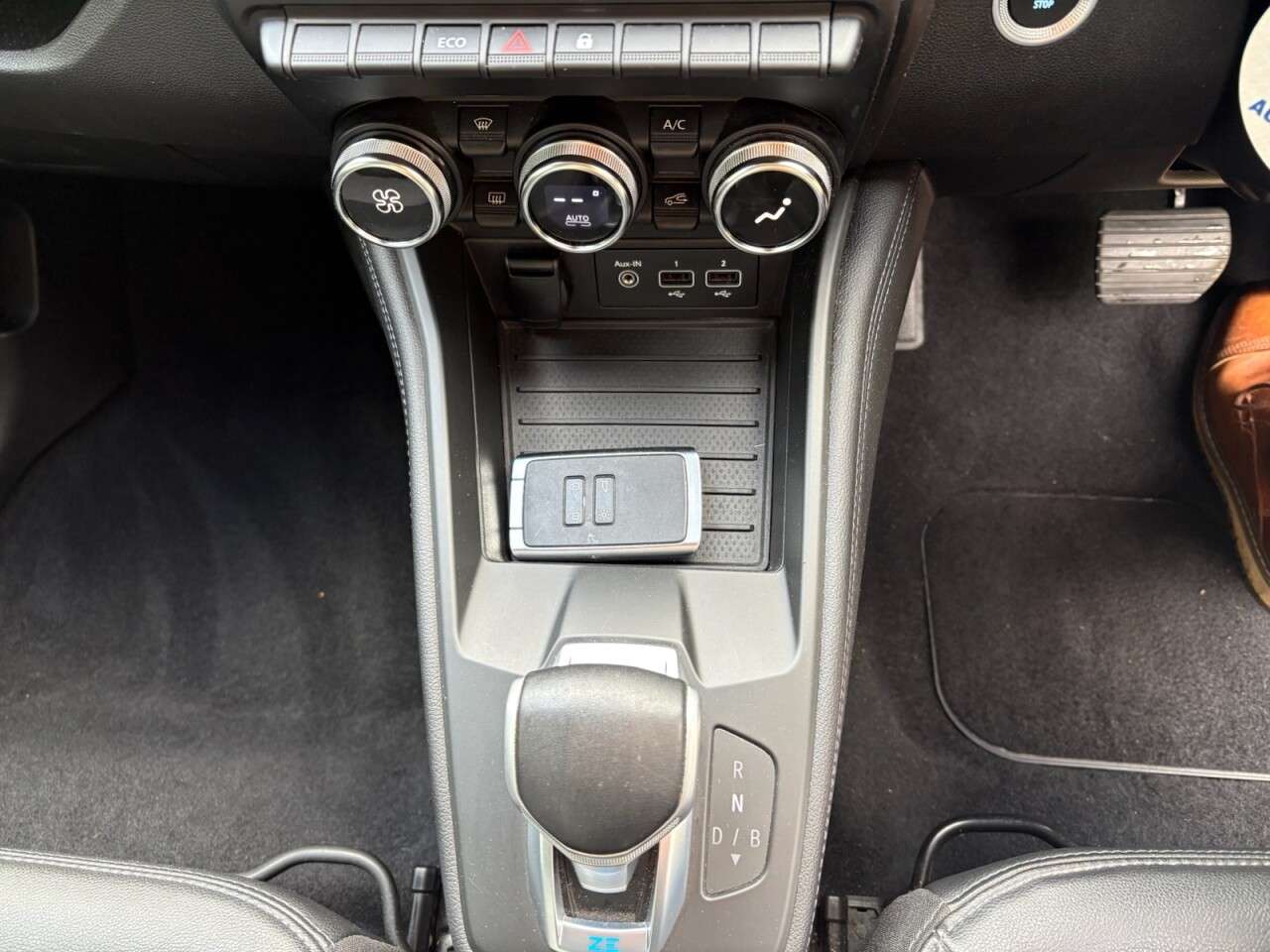 2021 RENAULT ZOE 2021 RENAULT ZOE