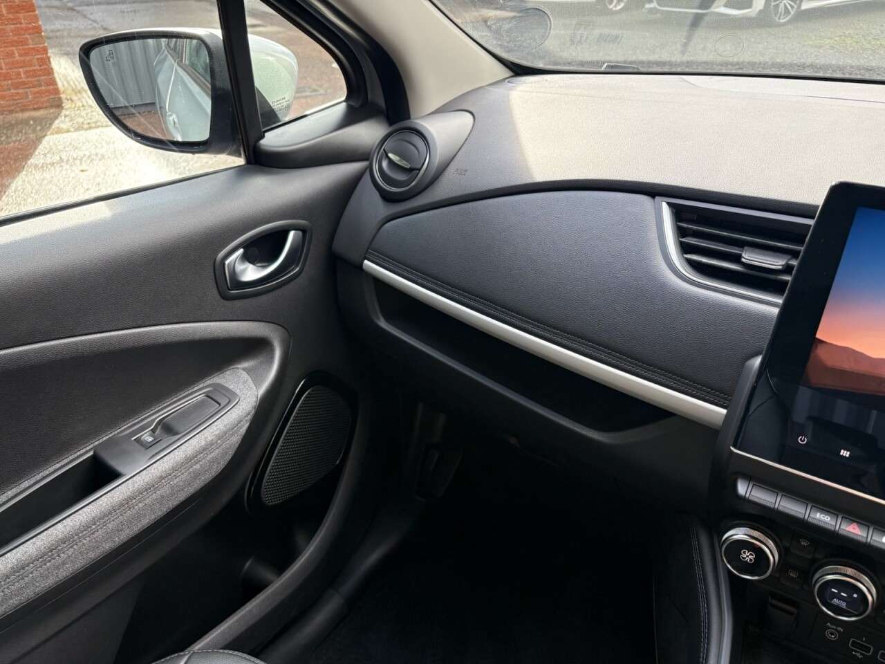 2021 RENAULT ZOE 2021 RENAULT ZOE