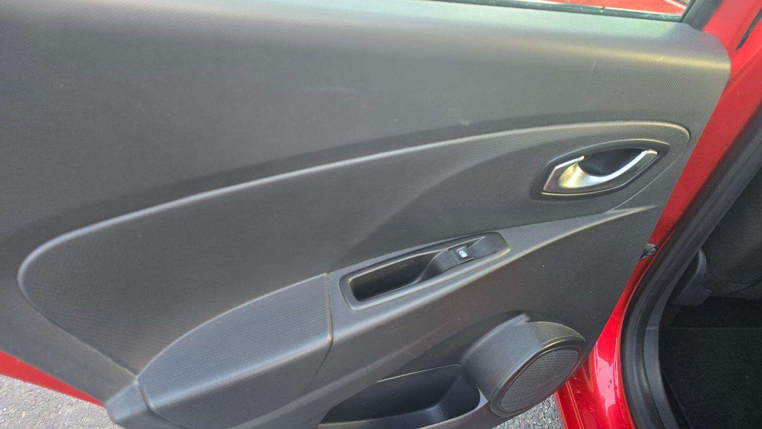 2015 RENAULT CLIO 2015 RENAULT CLIO