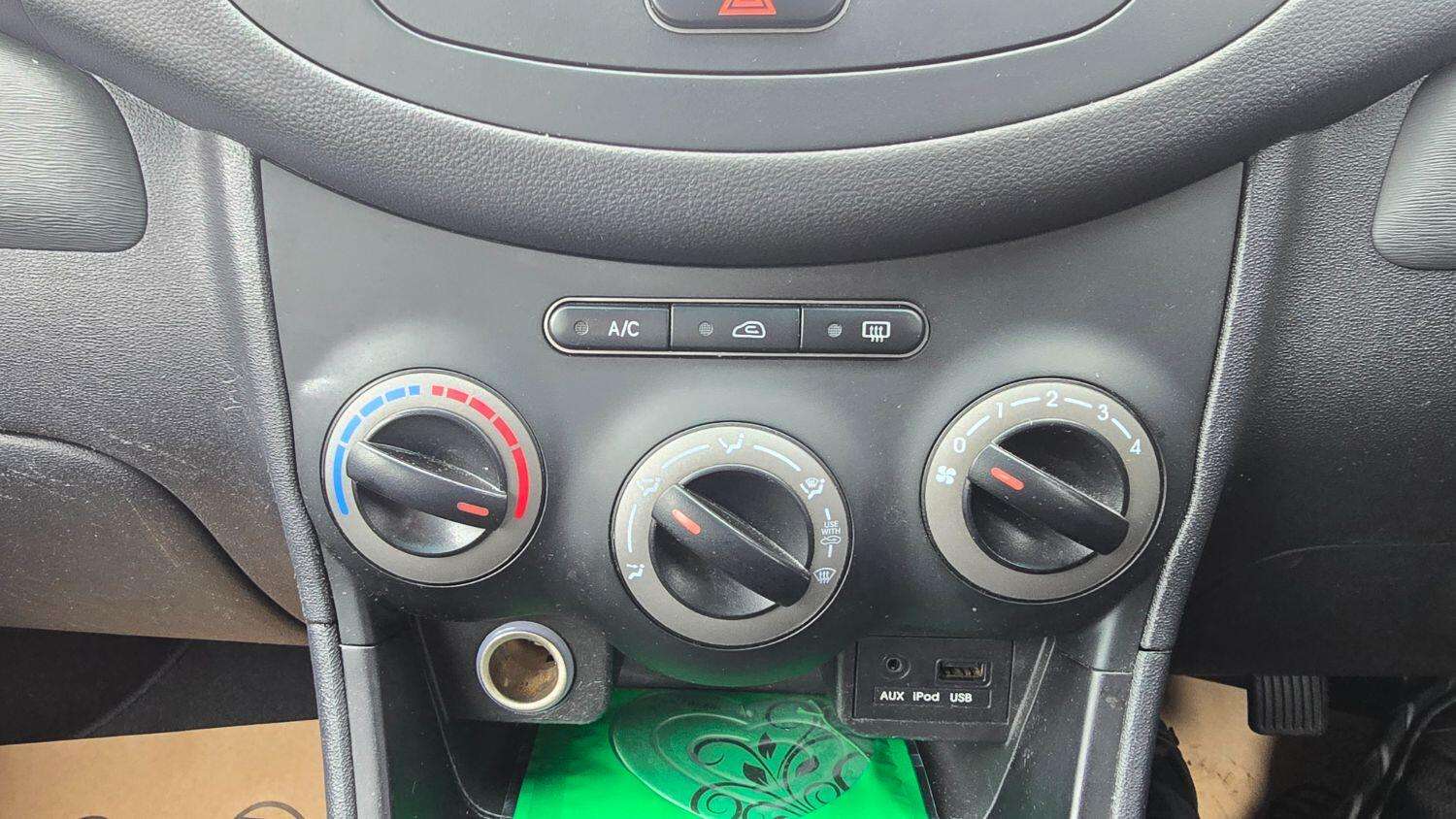 2013 HYUNDAI I10 2013 HYUNDAI I10