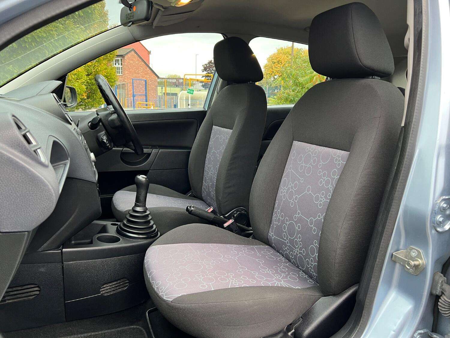 2005 FORD FIESTA 2005 FORD FIESTA