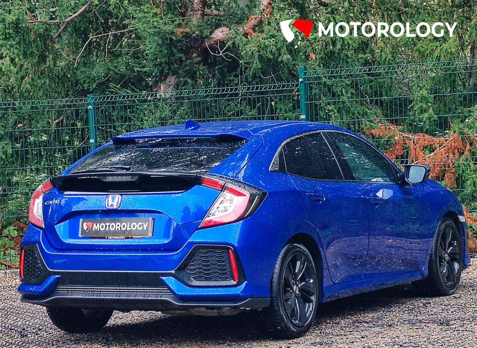 A 2017 HONDA CIVIC 1.0 VTEC Turbo SR Hatchback 5dr Petrol Manual Euro 6 (s/s) (129 ps) A 2017 HONDA CIVIC 1.0 VTEC Turbo SR Hatchback 5dr Petrol Manual Euro 6 (s/s) (129 ps)
