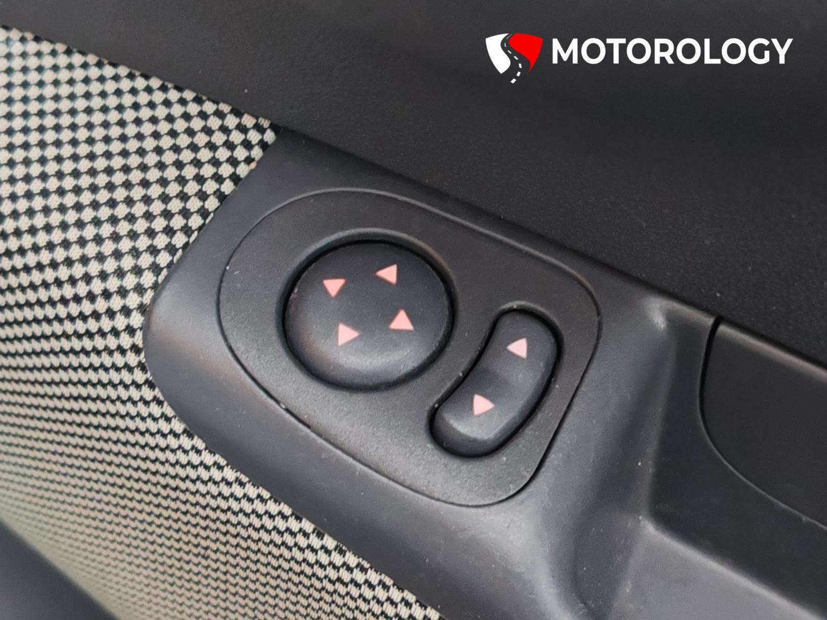 2012 FIAT 500 2012 FIAT 500