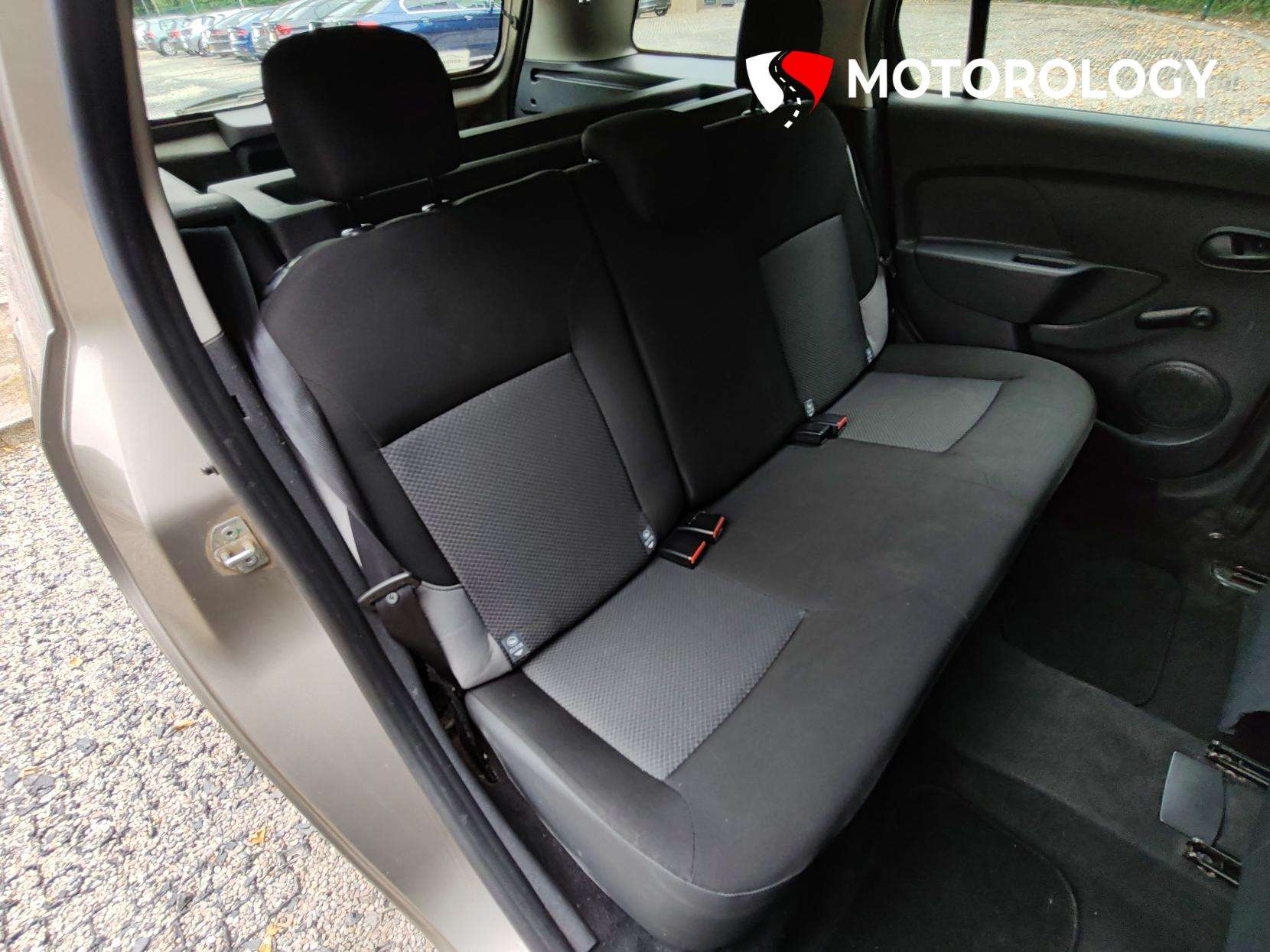 2013 DACIA LOGAN MCV 2013 DACIA LOGAN MCV
