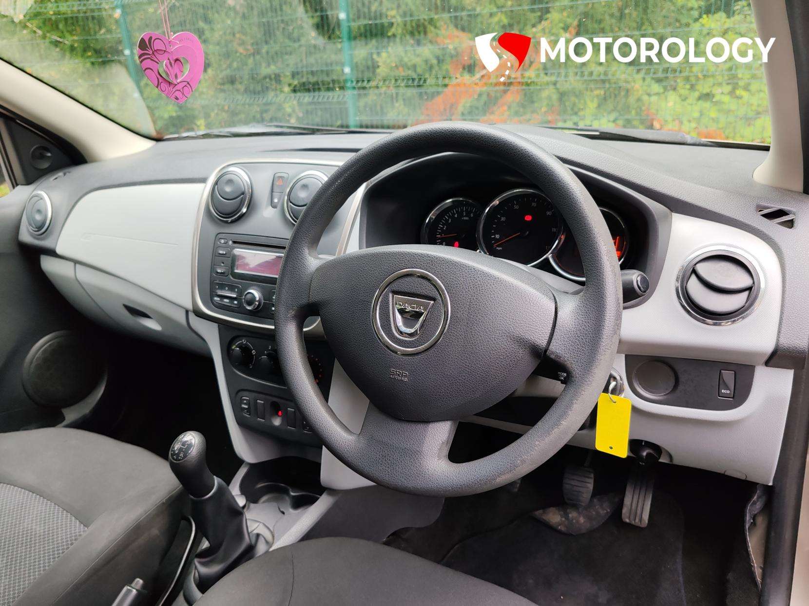 A 2013 DACIA LOGAN MCV 0.9 TCe Ambiance Estate 5dr Petrol Manual Euro 5 (90 ps) A 2013 DACIA LOGAN MCV 0.9 TCe Ambiance Estate 5dr Petrol Manual Euro 5 (90 ps)