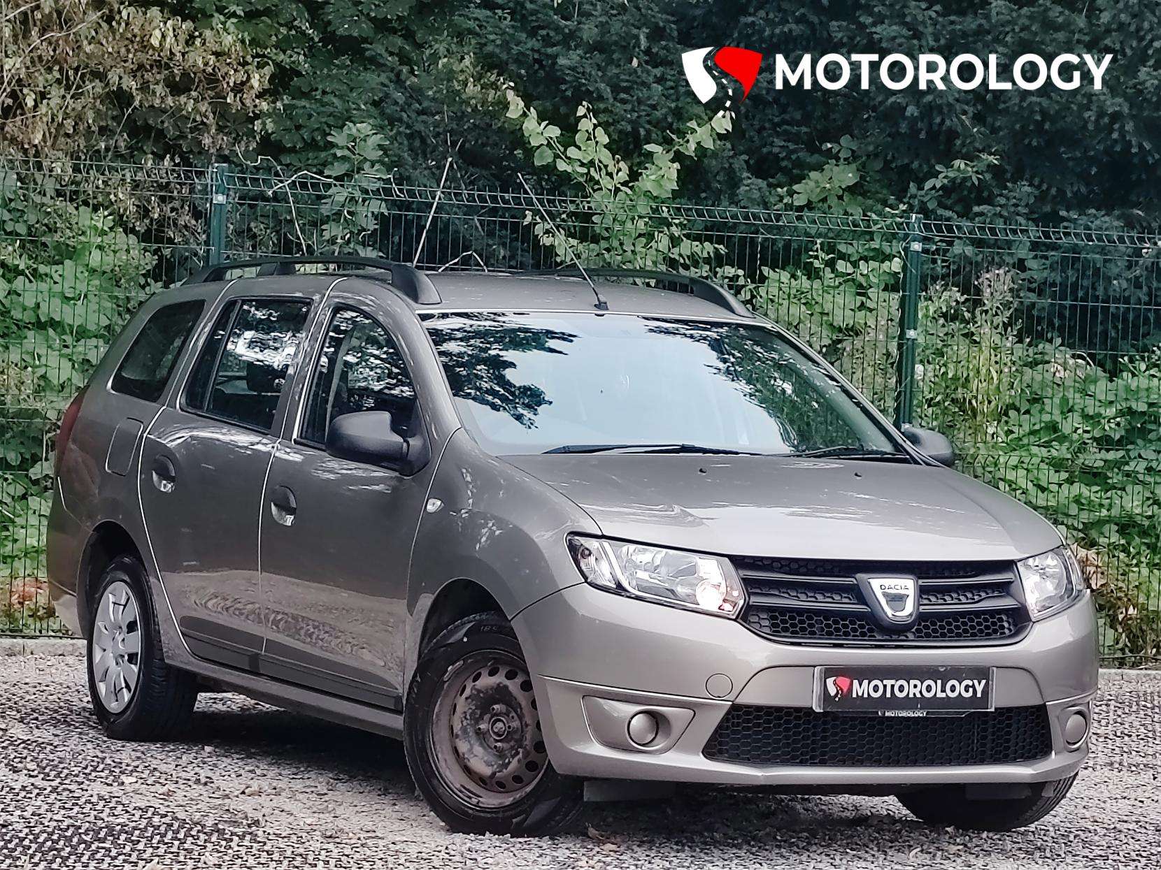 A 2013 DACIA LOGAN MCV 0.9 TCe Ambiance Estate 5dr Petrol Manual Euro 5 (90 ps) A 2013 DACIA LOGAN MCV 0.9 TCe Ambiance Estate 5dr Petrol Manual Euro 5 (90 ps)