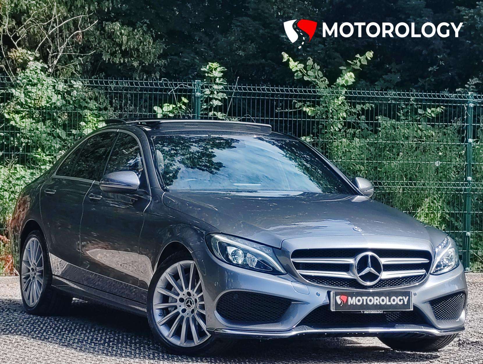 A 2018 MERCEDES-BENZ C CLASS 2.1 C250d AMG Line (Premium) Saloon 4dr Diesel G-Tronic+ 4MATIC Euro 6 (s/s) (204 ps) A 2018 MERCEDES-BENZ C CLASS 2.1 C250d AMG Line (Premium) Saloon 4dr Diesel G-Tronic+ 4MATIC Euro 6 (s/s) (204 ps)