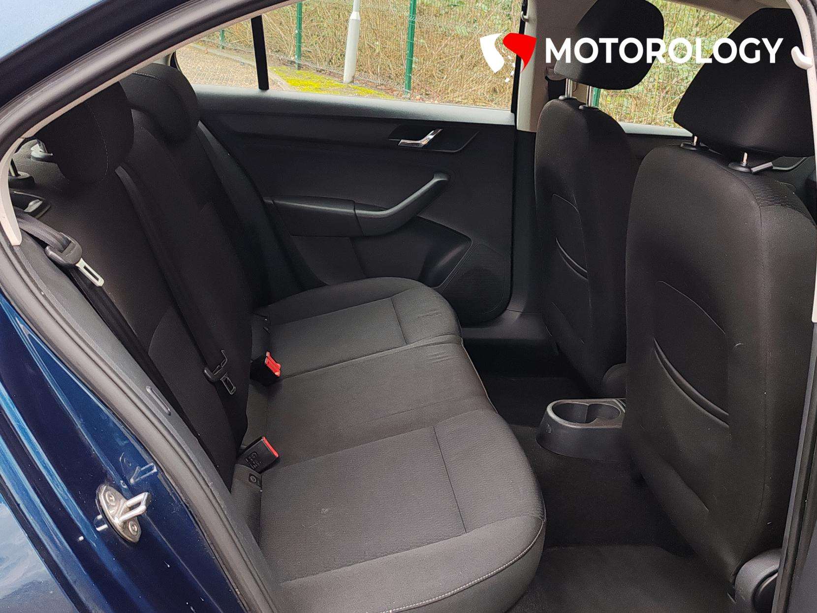 2013 SKODA RAPID 2013 SKODA RAPID