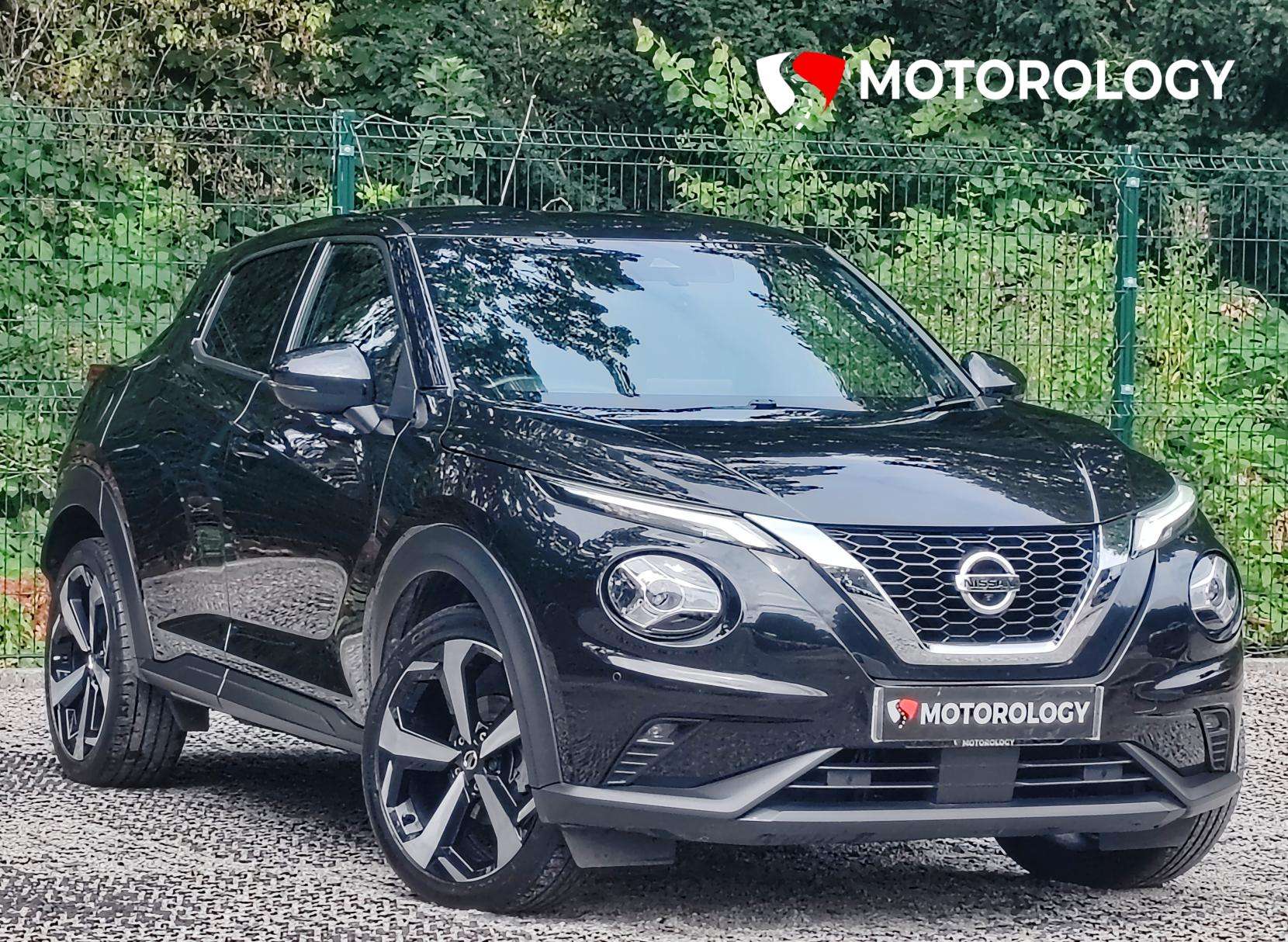 A 2022 NISSAN JUKE 1.0 DIG-T Tekna SUV 5dr Petrol Manual Euro 6 (s/s) (114 ps) A 2022 NISSAN JUKE 1.0 DIG-T Tekna SUV 5dr Petrol Manual Euro 6 (s/s) (114 ps)