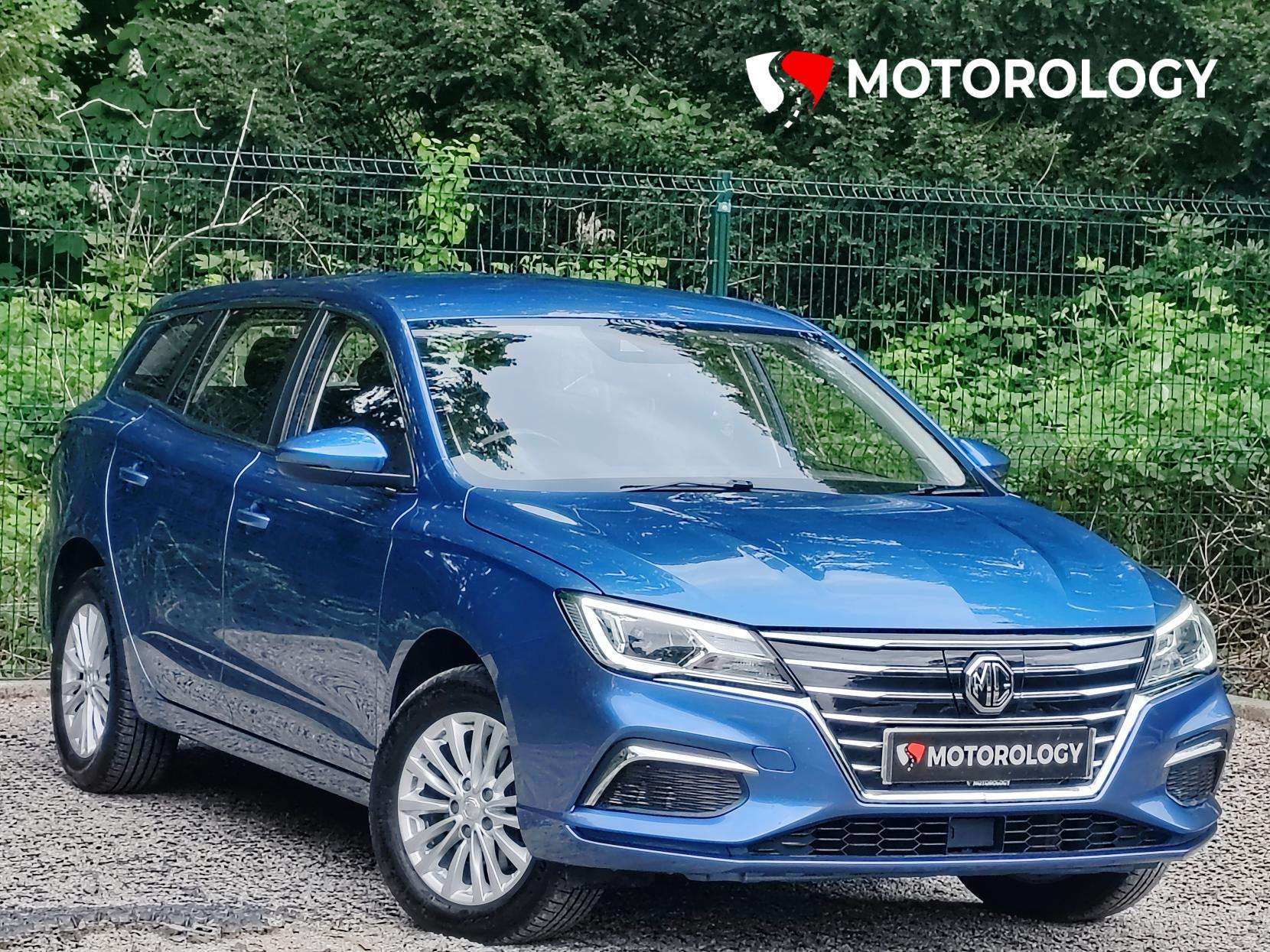 A 2022 MG MG5 61.1kWh Excite Long Range Estate 5dr Electric Auto (156 ps) A 2022 MG MG5 61.1kWh Excite Long Range Estate 5dr Electric Auto (156 ps)