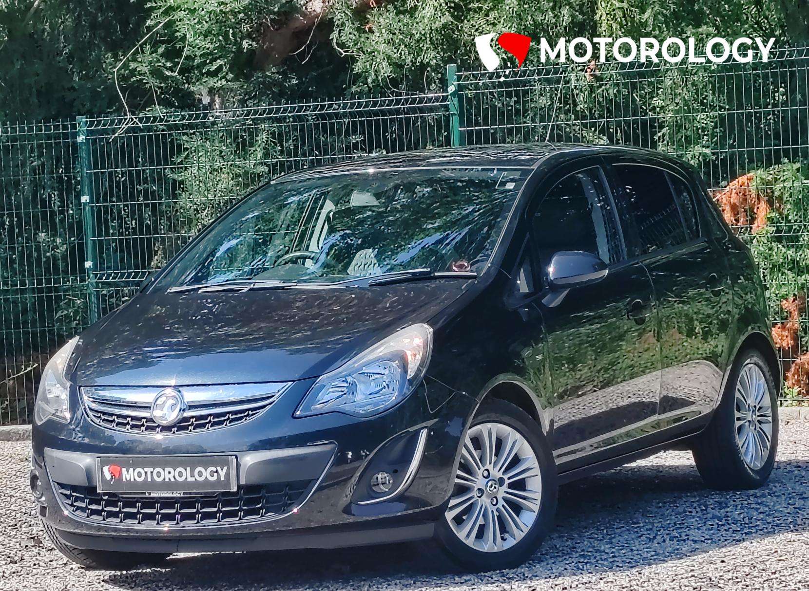 A 2014 VAUXHALL CORSA 1.2 16V SE Hatchback 5dr Petrol Manual Euro 5 (85 ps) A 2014 VAUXHALL CORSA 1.2 16V SE Hatchback 5dr Petrol Manual Euro 5 (85 ps)