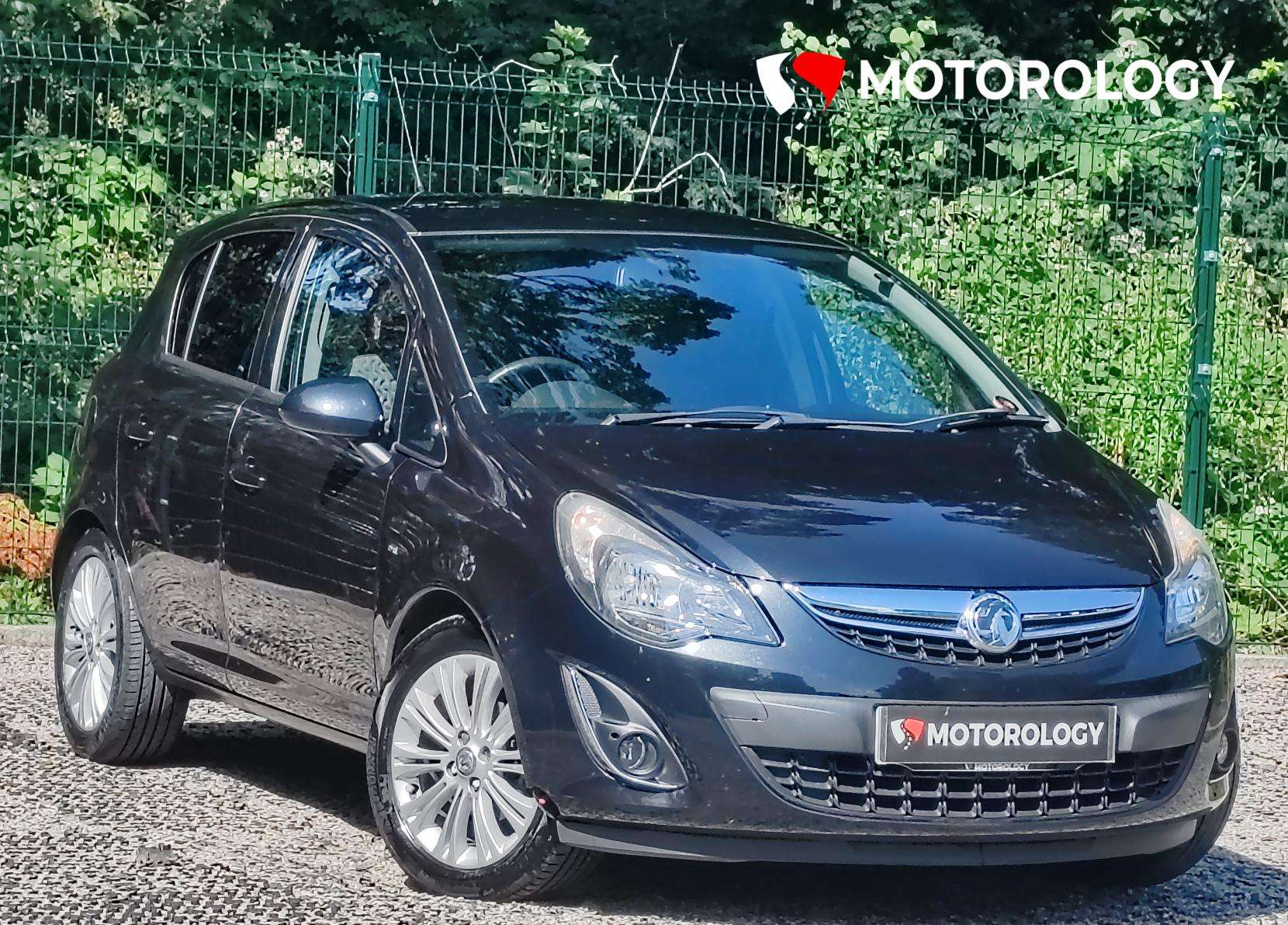 A 2014 VAUXHALL CORSA 1.2 16V SE Hatchback 5dr Petrol Manual Euro 5 (85 ps) A 2014 VAUXHALL CORSA 1.2 16V SE Hatchback 5dr Petrol Manual Euro 5 (85 ps)