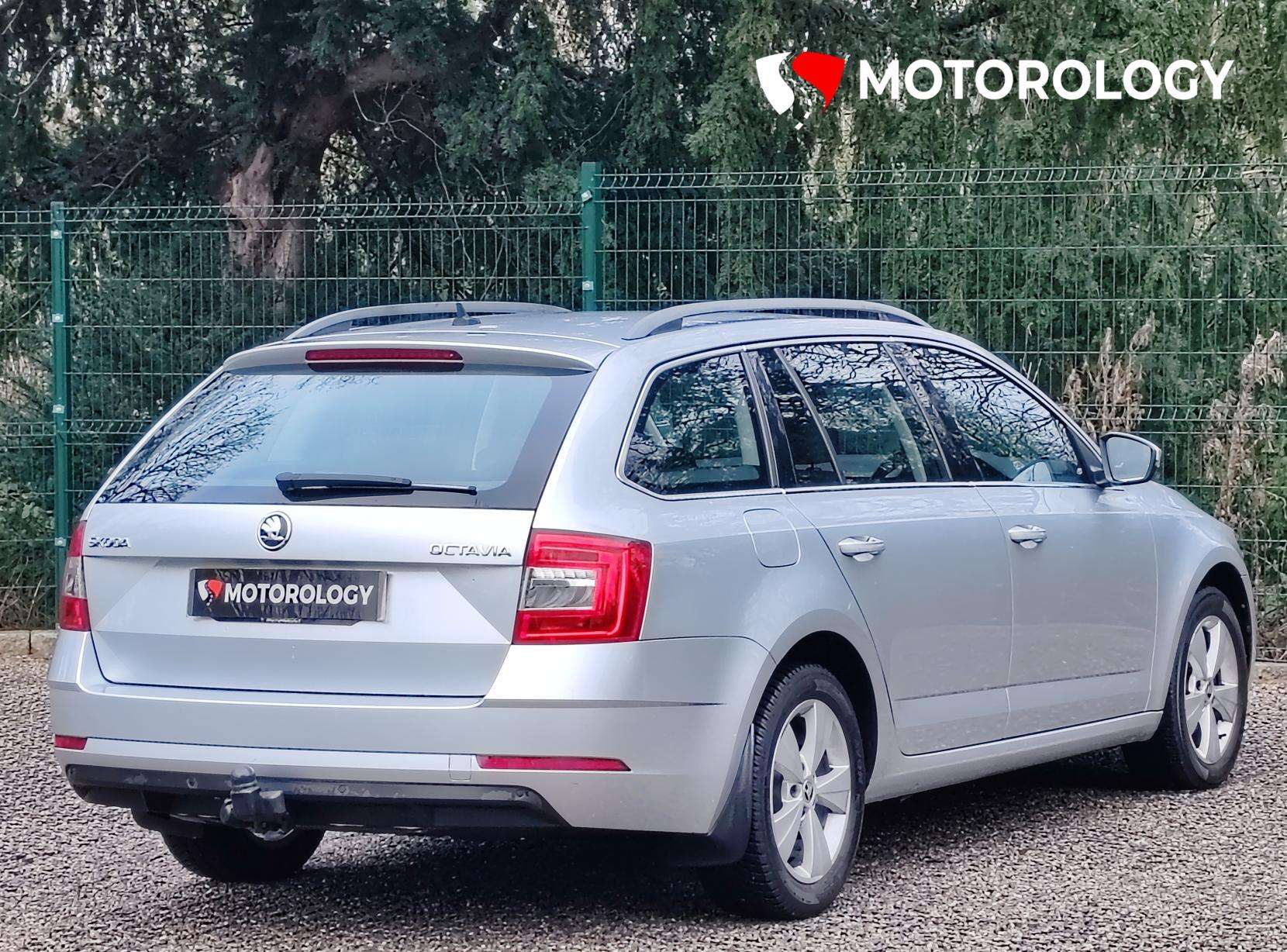 A 2019 SKODA OCTAVIA 1.0 TSI GPF SE Technology Estate 5dr Petrol Manual Euro 6 (s/s) (115 ps) A 2019 SKODA OCTAVIA 1.0 TSI GPF SE Technology Estate 5dr Petrol Manual Euro 6 (s/s) (115 ps)