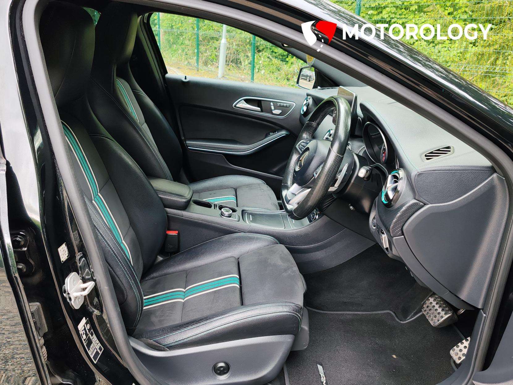 2016 MERCEDES-BENZ A CLASS 2016 MERCEDES-BENZ A CLASS