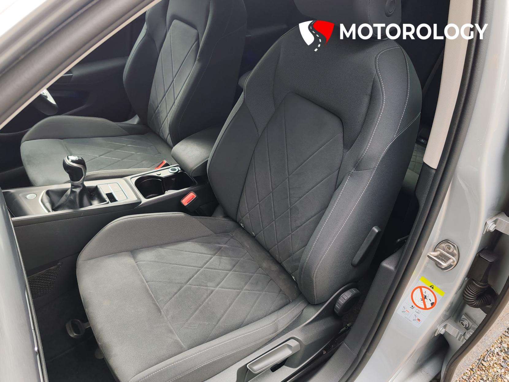 2020 VOLKSWAGEN GOLF 2020 VOLKSWAGEN GOLF