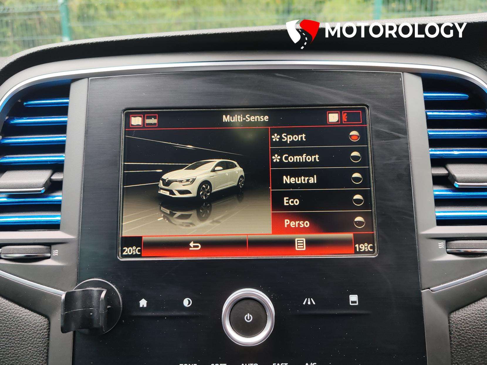 2017 RENAULT MEGANE 2017 RENAULT MEGANE