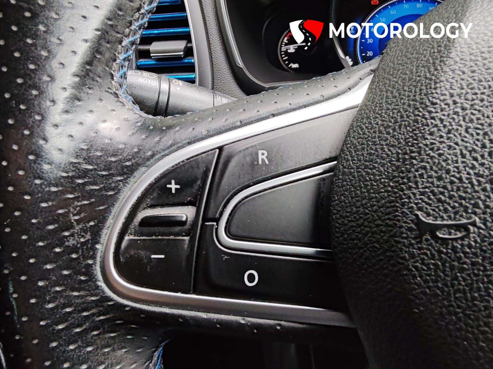 2017 RENAULT MEGANE 2017 RENAULT MEGANE