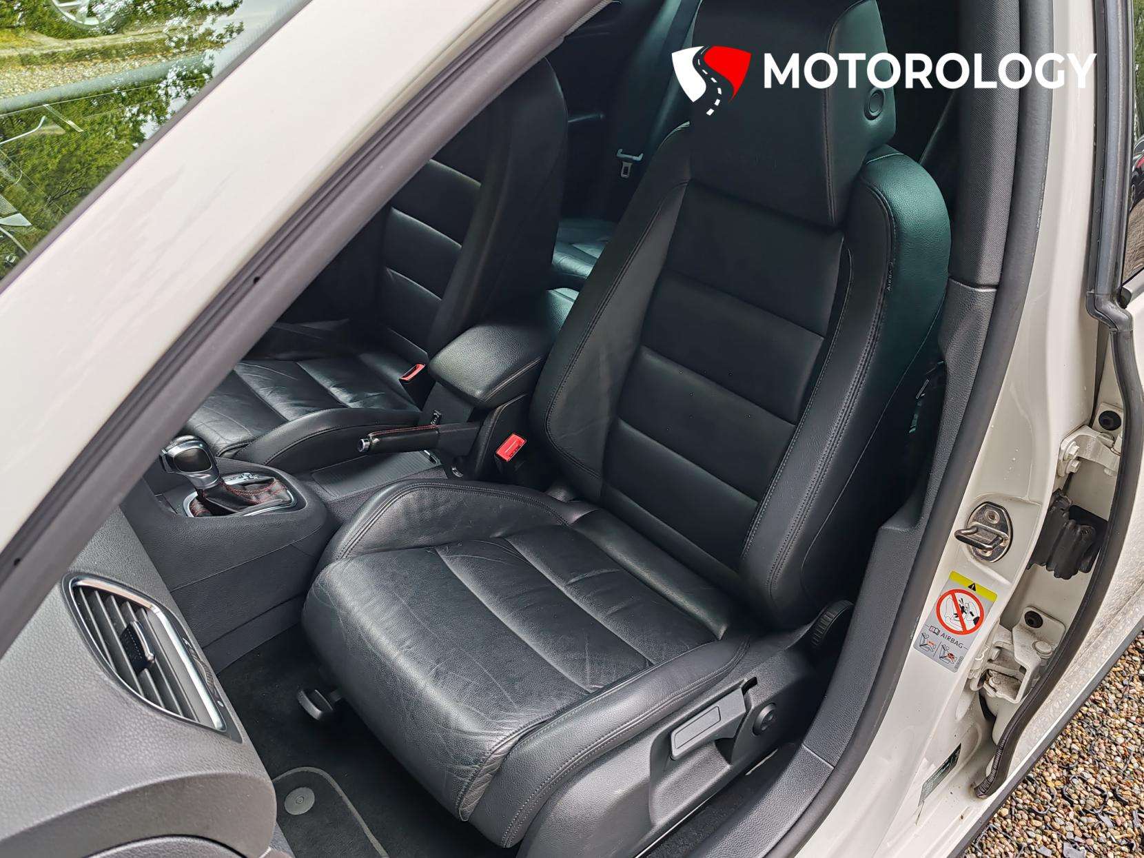 2011 VOLKSWAGEN GOLF 2011 VOLKSWAGEN GOLF