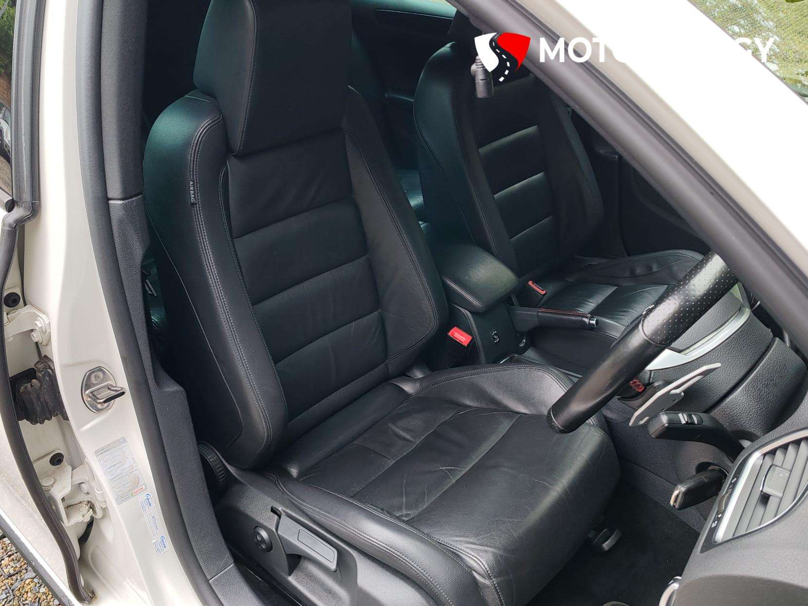 2011 VOLKSWAGEN GOLF 2011 VOLKSWAGEN GOLF
