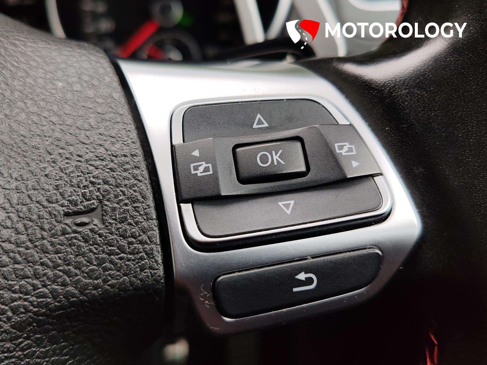2011 VOLKSWAGEN GOLF 2011 VOLKSWAGEN GOLF