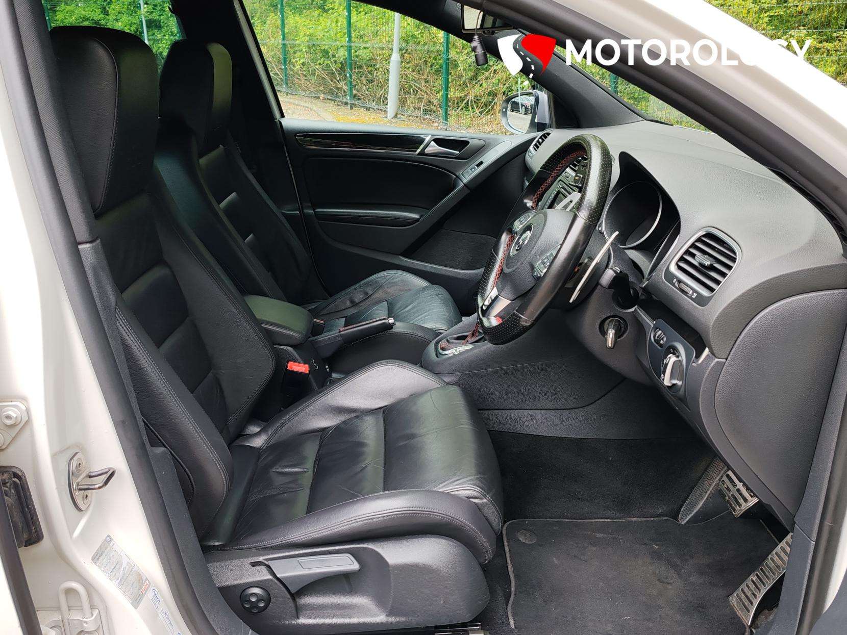 2011 VOLKSWAGEN GOLF 2011 VOLKSWAGEN GOLF
