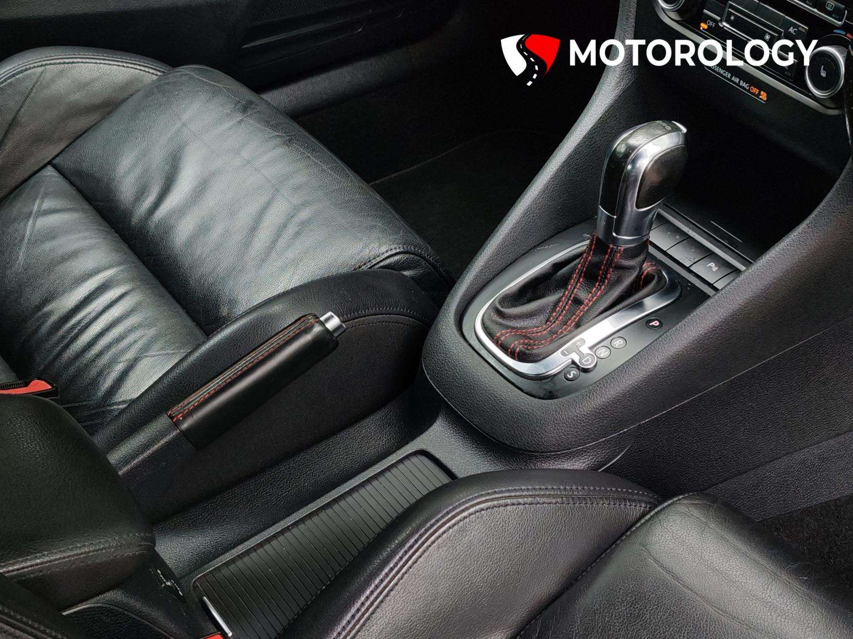 2011 VOLKSWAGEN GOLF 2011 VOLKSWAGEN GOLF