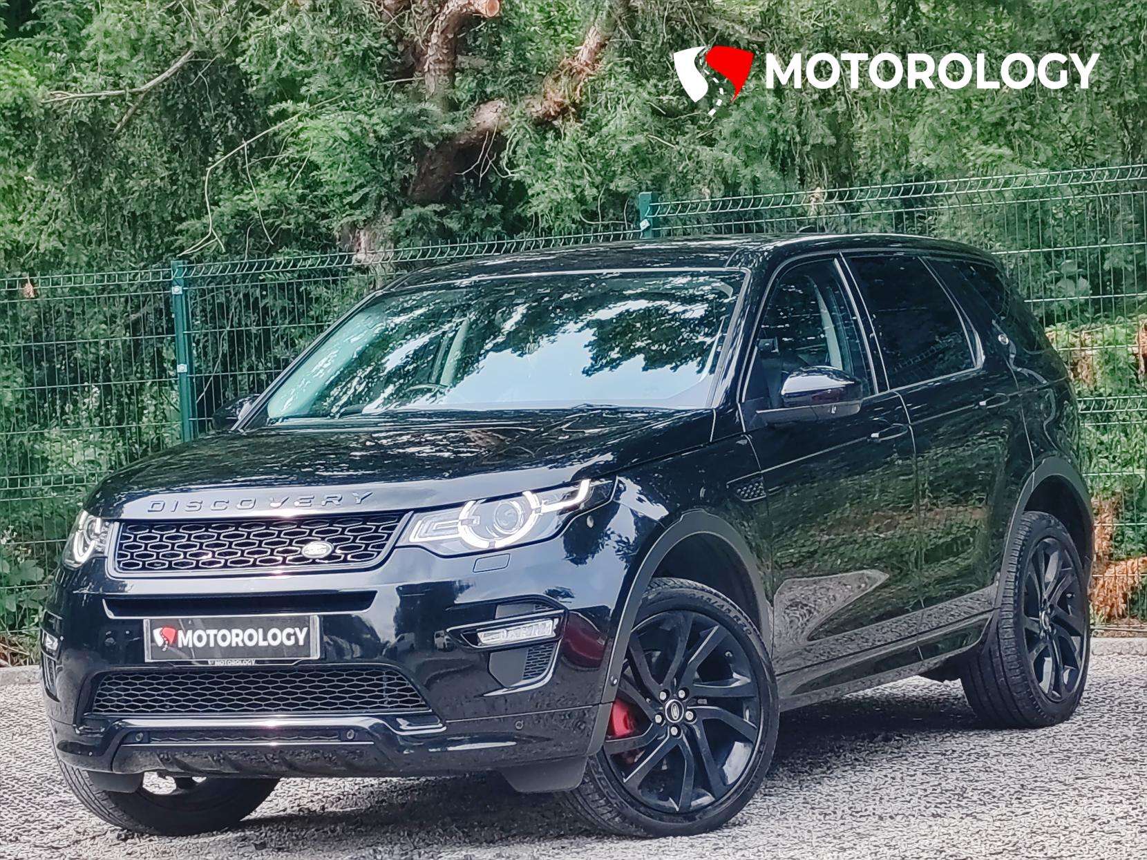 A 2017 LAND ROVER DISCOVERY SPORT 2.0 TD4 HSE Dynamic Lux SUV 5dr Diesel Auto 4WD Euro 6 (s/s) (180 ps) A 2017 LAND ROVER DISCOVERY SPORT 2.0 TD4 HSE Dynamic Lux SUV 5dr Diesel Auto 4WD Euro 6 (s/s) (180 ps)