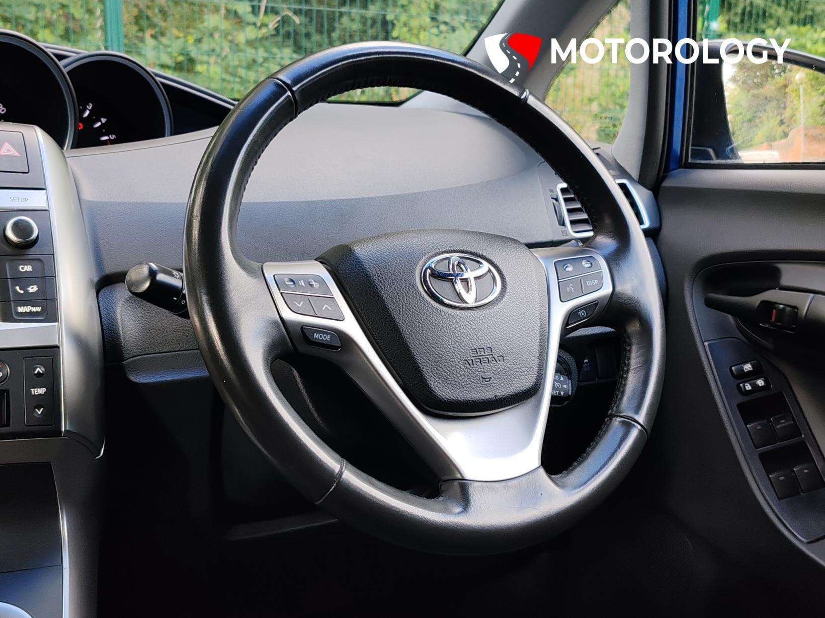 2013 TOYOTA VERSO 2013 TOYOTA VERSO