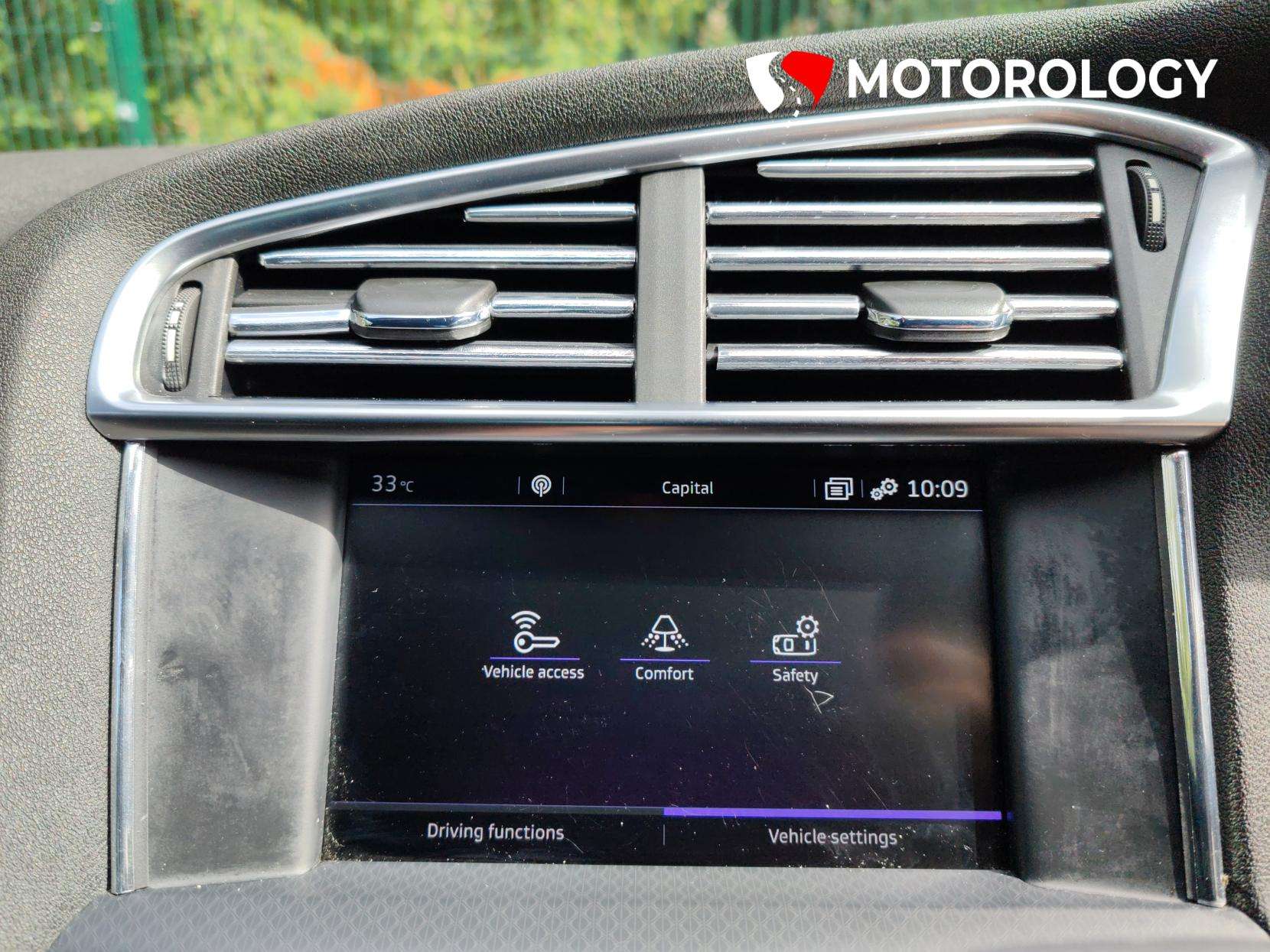 2017 DS AUTOMOBILES DS 4 2017 DS AUTOMOBILES DS 4