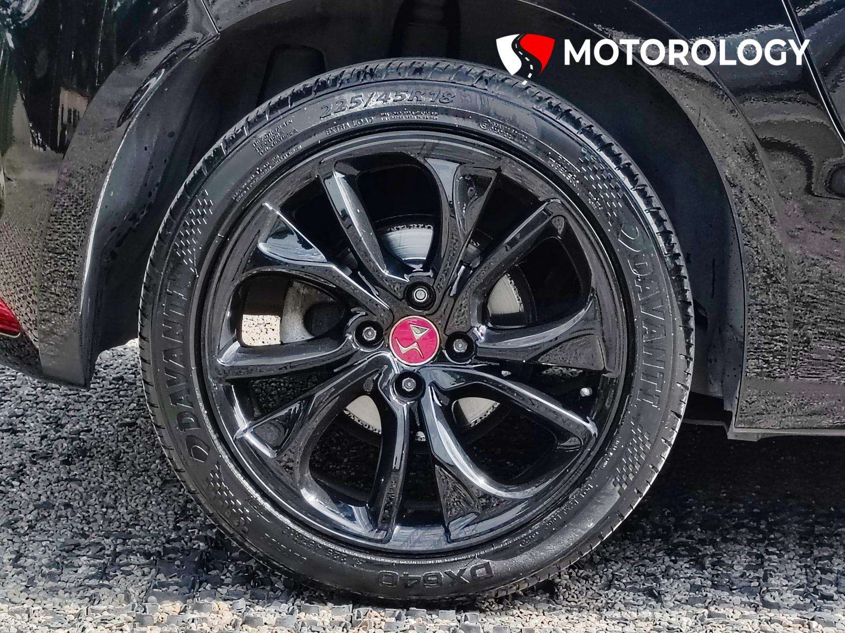2017 DS AUTOMOBILES DS 4 2017 DS AUTOMOBILES DS 4