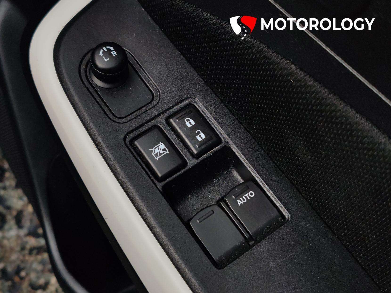 2018 SUZUKI SWIFT 2018 SUZUKI SWIFT