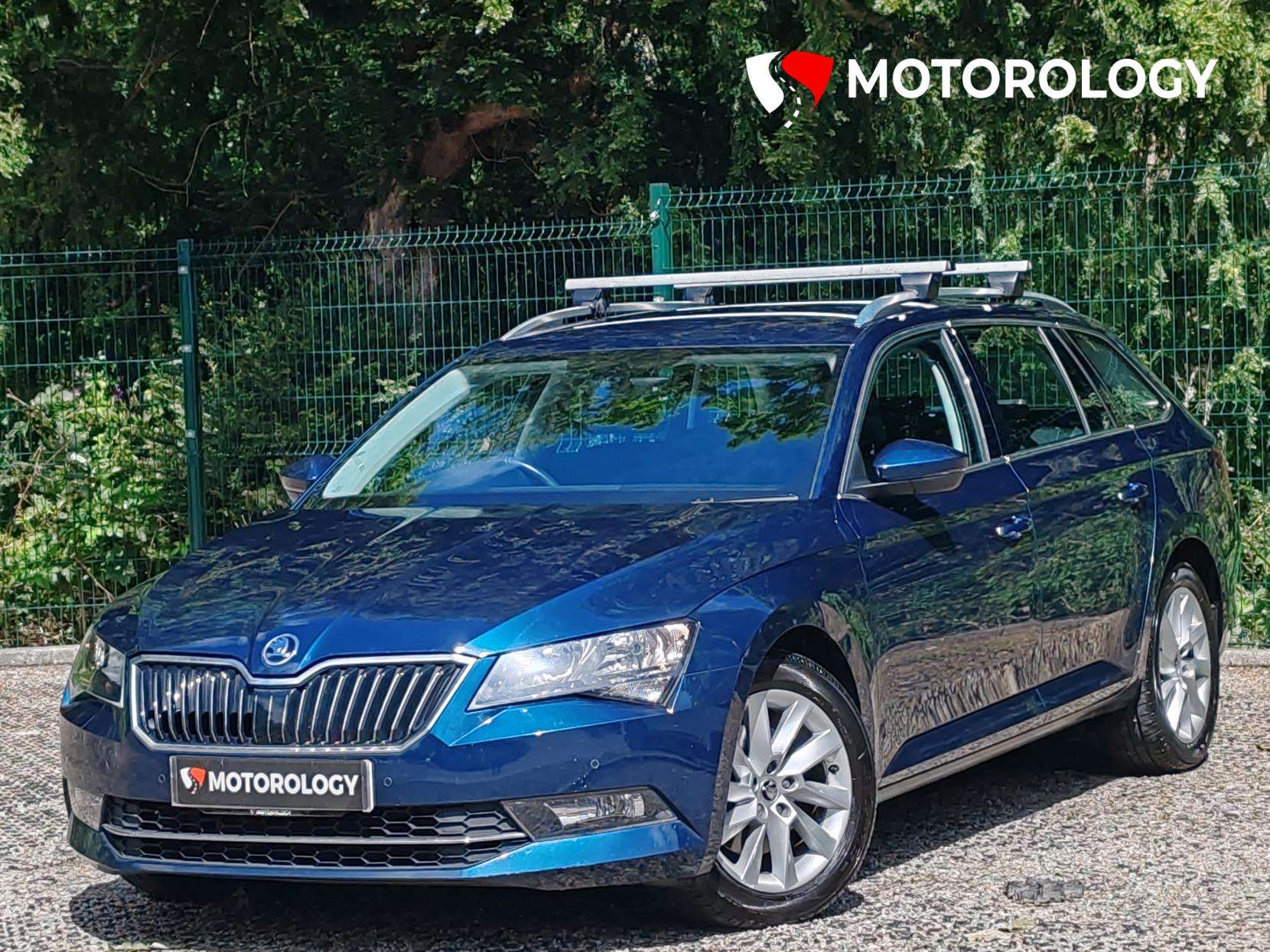 A 2019 SKODA SUPERB 1.5 TSI ACT SE Estate 5dr Petrol Manual Euro 6 (s/s) (150 ps) A 2019 SKODA SUPERB 1.5 TSI ACT SE Estate 5dr Petrol Manual Euro 6 (s/s) (150 ps)