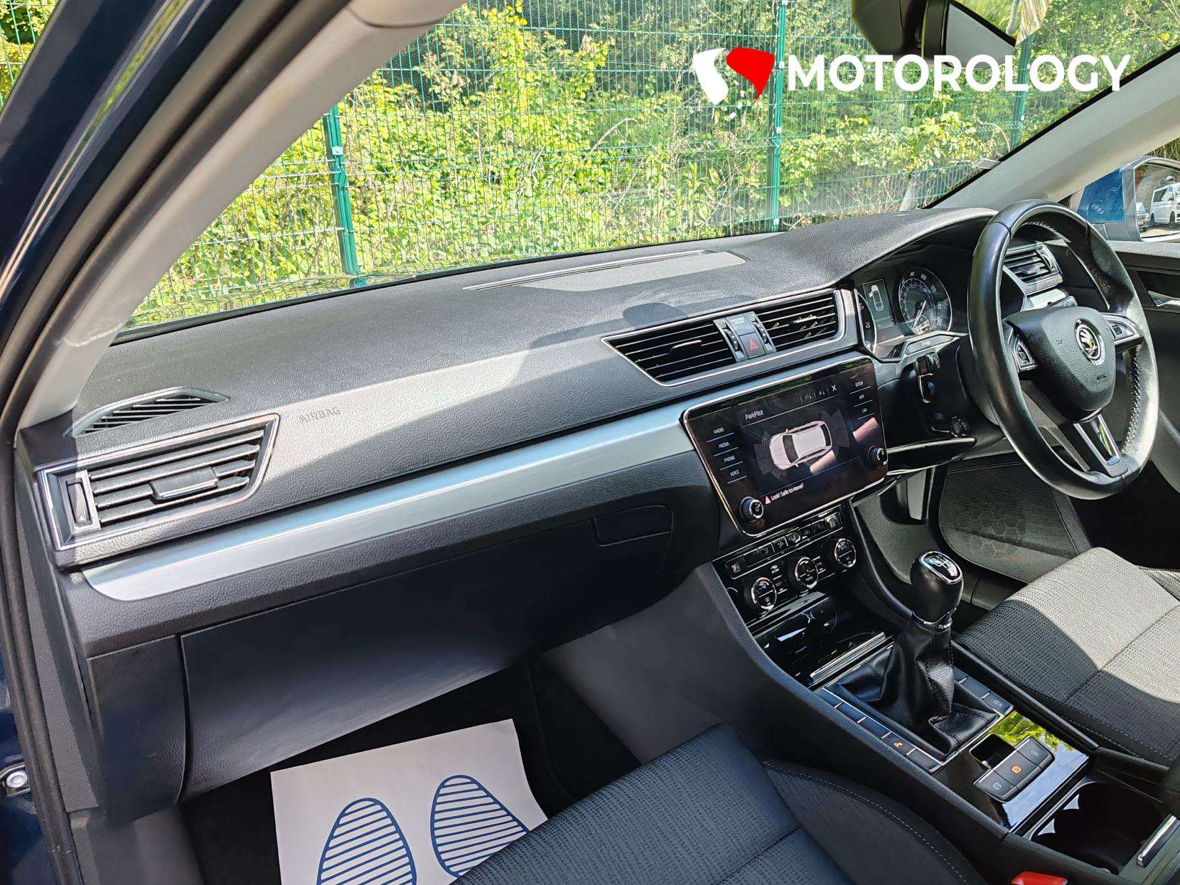2019 SKODA SUPERB 2019 SKODA SUPERB