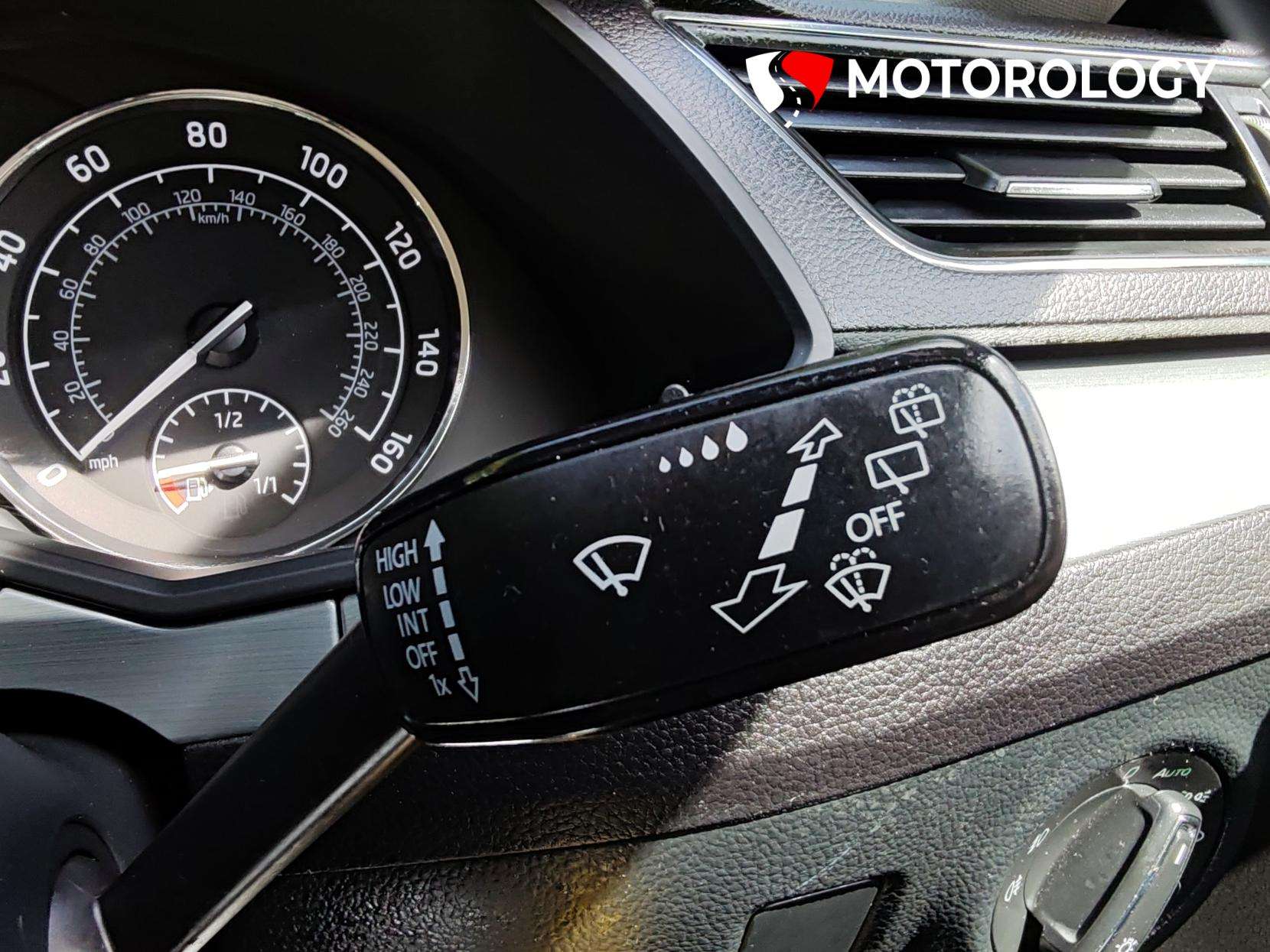 2019 SKODA SUPERB 2019 SKODA SUPERB