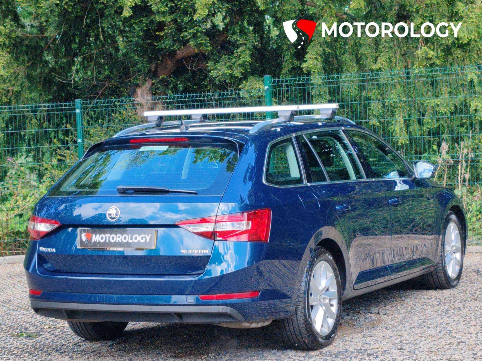 A 2019 SKODA SUPERB 1.5 TSI ACT SE Estate 5dr Petrol Manual Euro 6 (s/s) (150 ps) A 2019 SKODA SUPERB 1.5 TSI ACT SE Estate 5dr Petrol Manual Euro 6 (s/s) (150 ps)